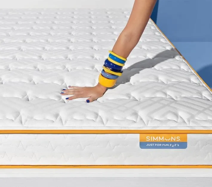 Simmons® 10.5" Comfort Vibezzz Plush Tight Top Mattress With Pocket Coil